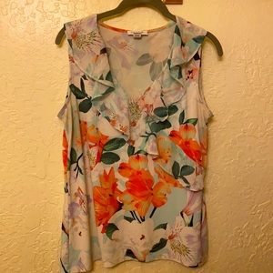 🛑MUST BUNDLE🛑 Calvin Klein Floral Sleeveless EUC v-neck Blouse with Ruffle